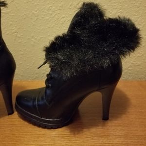 Andrea(Mexican Brand) Black Leather Shoet Boot